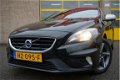 Volvo V40 - 2.0 D2 R-Design Business BJ2015 LED V+A | LMV16