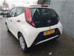 Toyota Aygo - 1.0 VVT-i x-fun 5-deurs Airco - 1 - Thumbnail