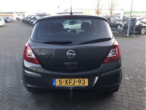 Opel Corsa - 1.4 Business+ 5drs /navigatie/ trekhaak/ - 1