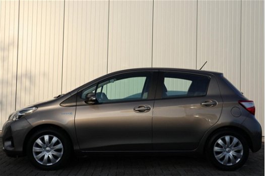 Toyota Yaris - 1.5 Hybrid Aspiration Navigatie - 1