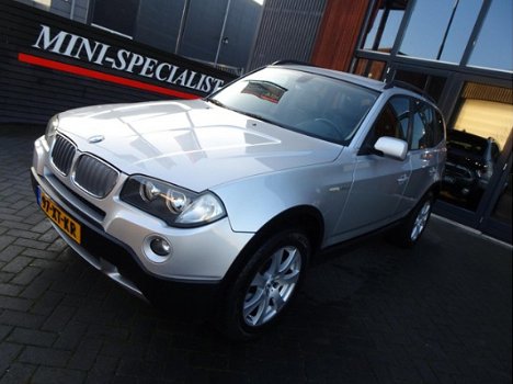 BMW X3 - 2.0d Introduction leer/navi/trekhaak/Top - 1