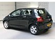 Toyota Yaris - 1.3 16v VVT-i Luna 5-Drs - 1 - Thumbnail