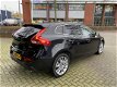 Volvo V40 - 2.0 D4 Momentum Business Leer Navi - 1 - Thumbnail