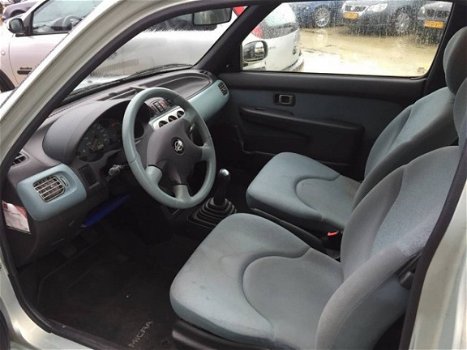 Nissan Micra - 1.3 - 1