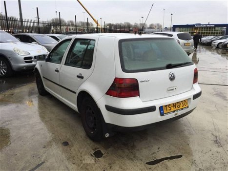 Volkswagen Golf - 1.4 16v - 1