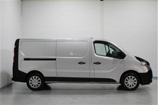 Renault Trafic - 1.6 dCi 125 pk L2H1 Comfort Navi, Bijrijdersstoel, Cruise control, Trekhaak - 1