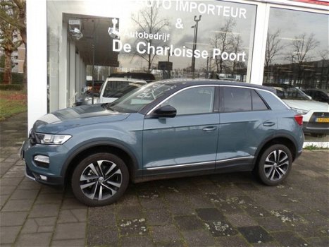 Volkswagen T-Roc - 1.0 TSI IQ-DRIVE - 1