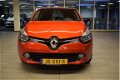 Renault Clio - 0.9 TCe Eco2 Limited AIRCO/NAVIAGATIE GROOTSCHERM/ LICHTMETALEN VELGEN - 1 - Thumbnail