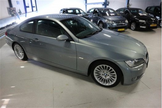 BMW 3-serie Coupé - 320i Corporate Lease High Executive COUPE / LEER / FULL SERVICE - 1