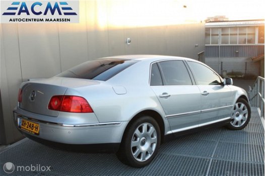 Volkswagen Phaeton - 3.2 V6 5p - 1