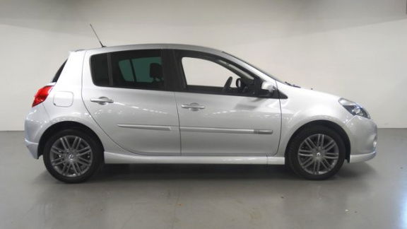 Renault Clio - 1.6 16V GT 128PK 5D |Navigatie| - 1