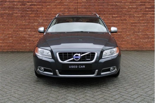 Volvo V70 - D4 Start/Stop 163pk Geartronic R-Edition - 1