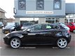 Alfa Romeo Giulietta - 1.4 Turbo MultiAir 170pk Distinctive. Rood leer - 1 - Thumbnail