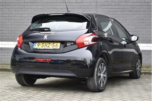 Peugeot 208 - 1.4 e-HDi Aut. 68PK 5D Blue Lease / Navi - 1