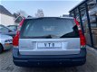 Volvo V70 Cross Country - 2.4 T Comfort Line XC70 - 1 - Thumbnail