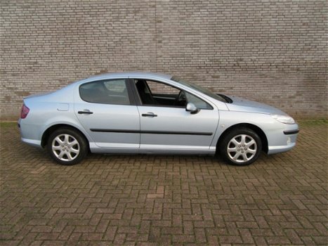 Peugeot 407 - 1.8-16V XR - 1