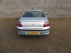 Peugeot 407 - 1.8-16V XR