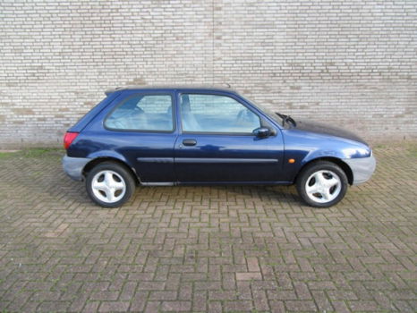 Ford Fiesta - 1.3-16V Ghia - 1