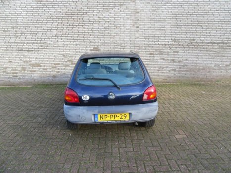 Ford Fiesta - 1.3-16V Ghia - 1