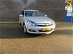 Opel Astra GTC - 1.4 Temptation - 1 - Thumbnail