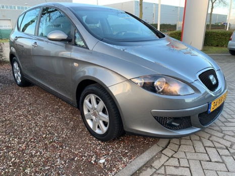 Seat Altea - 1.6 Stylance ECC-Airco Cruise Control LM-velgen keyless Entry - 1