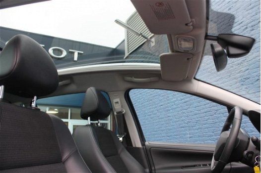 Peugeot 207 SW - 1.6 VTi 120pk Allure | Panoramadak | Climate | Lichtmetaal | Trekhaak | 1e Eigenaar - 1