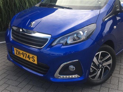 Peugeot 108 - Allure 1.0 e-VTi 72pk 5DRS TOP Demo, Keyless entry, Climate control, Camera - 1