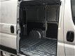 Peugeot Boxer - GB 330 L1H1 BlueHDi 130PK Premium Pack Airco, Cruise control, Camera, Voorraad Voord - 1 - Thumbnail