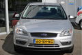 Ford Focus - 1.6 100pk Ghia 4drs - 1 - Thumbnail