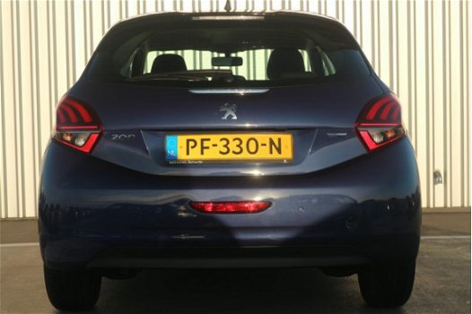 Peugeot 208 - 1.2 82 pk Blue Lion | Navigatie | Parkeersensoren | Cruise Control | - 1