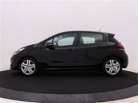 Peugeot 208 - 1.2 PureTech Signature *SIGNATURE*NAVIGATIE*AIRCO* | NEFKENS DEAL | - 1