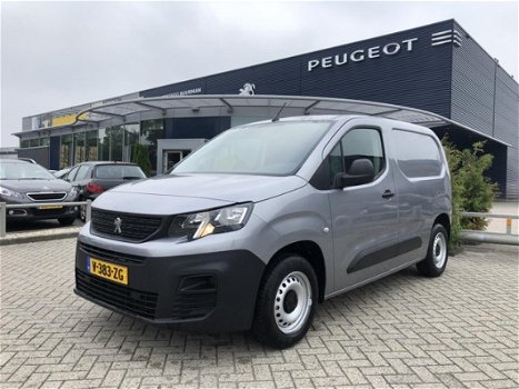 Peugeot Partner - 1.6 BlueHDi 75pk 650kg Pro Parkeersensoren, Airco - 1