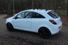 Opel Corsa - 1.2-16V Color Edition, Airco