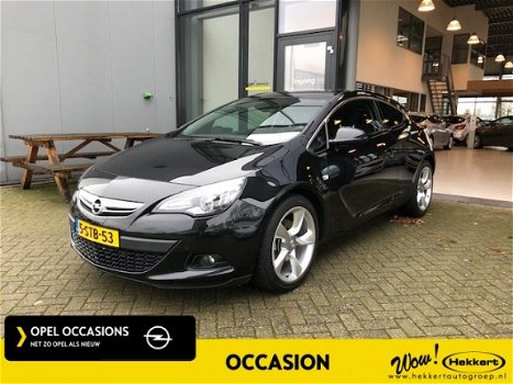 Opel Astra GTC - 1.4 Turbo 140PK - 1