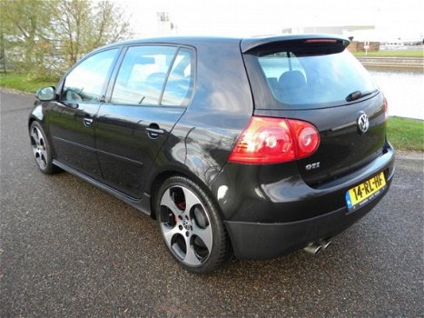 Volkswagen Golf - 2.0 TFSI GTI - 1