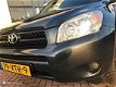 Toyota RAV4 - 2.2 D4-D Terra, Grijskenteken, Dealer onderhouden - 1 - Thumbnail