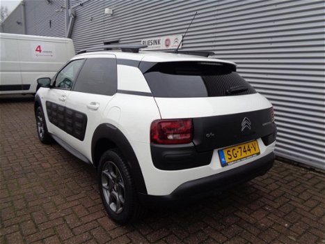 Citroën C4 Cactus - VTI 82PK SHINE NAVI/PDC/CLIMA RIJKLAAR - 1