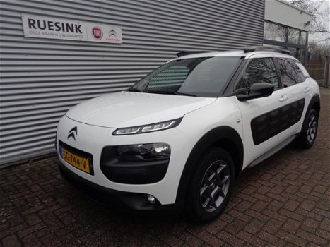 Citroën C4 Cactus - VTI 82PK SHINE NAVI/PDC/CLIMA RIJKLAAR - 1