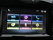 Renault Clio - TCe 90 Limited / Navigatie / Climate Control - 1 - Thumbnail