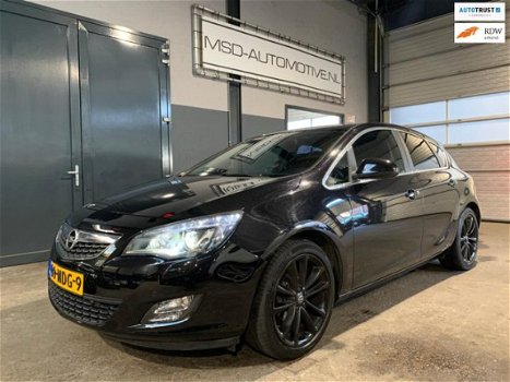 Opel Astra - 1.4 Turbo Cosmo Leder/2e eig/xenon/dealer onderhouden - 1