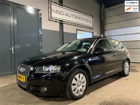 Audi A3 - 1.6 Attraction Top kilometerstand + automaat - 1