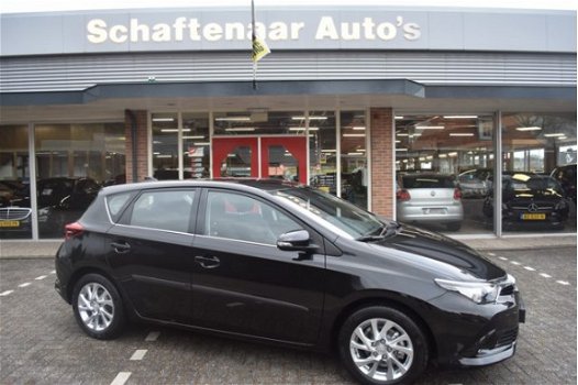 Toyota Auris - 1.2T Trend /cruise/pdc - 1