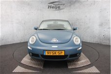 Volkswagen New Beetle Cabriolet - 2.0 Highline