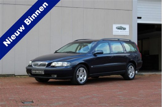 Volvo V70 - 2.5 T AWD AUTOMAAT YOUNGTIMER - 1