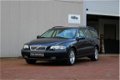 Volvo V70 - 2.5 T AWD AUTOMAAT YOUNGTIMER - 1 - Thumbnail