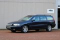 Volvo V70 - 2.5 T AWD AUTOMAAT YOUNGTIMER - 1 - Thumbnail