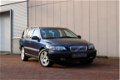 Volvo V70 - 2.5 T AWD AUTOMAAT YOUNGTIMER - 1 - Thumbnail