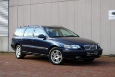 Volvo V70 - 2.5 T AWD AUTOMAAT YOUNGTIMER
