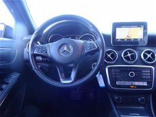 Mercedes-Benz A-klasse - A180 AUT. 122PK HALF-LEER NAVI AIRCO LMV PDC ESP