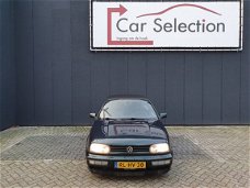 Volkswagen Golf Cabriolet - 1.8 NIEUWE KAP LEER NL-AUTO